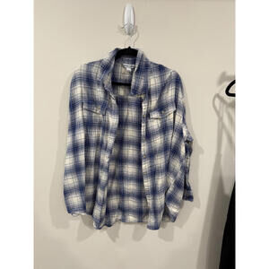 Old Navy Women's Boyfriend Shirt XXL Blue and White Plaid